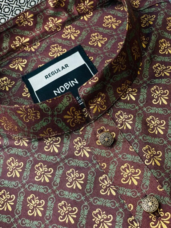 NOBIN REGULAR-01